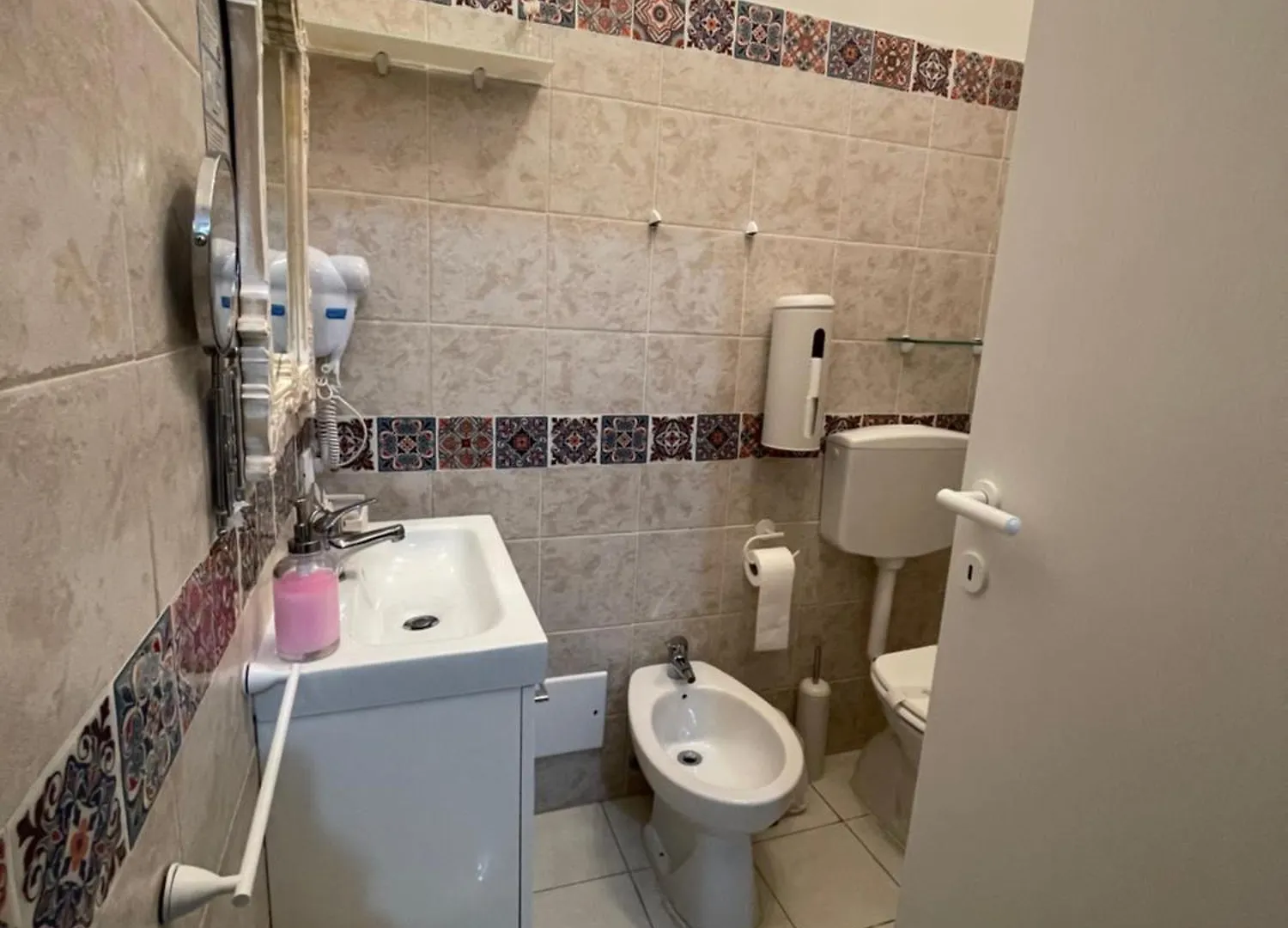 Sulla Battigia B&B Trabia 0*,